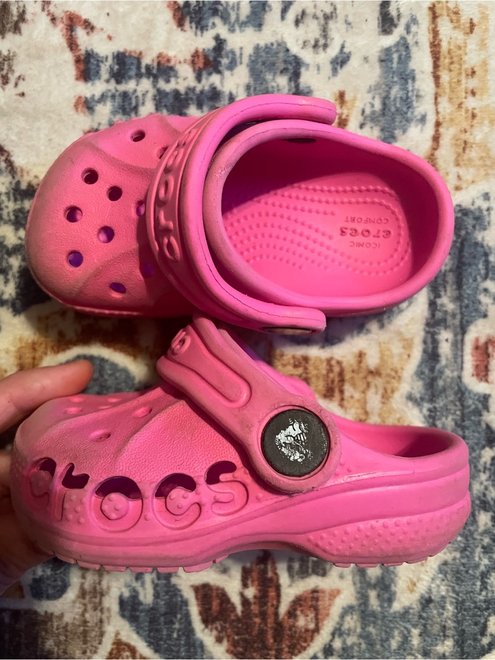 CROCS Kids' Classic Clog in Bright Pink